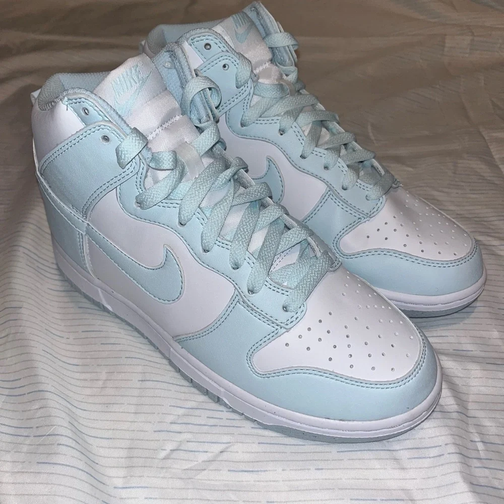 NEW ‘Glacier Blue’ Nike Dunk High Next Nature SIZE 7.5 - Picture 1 of 10